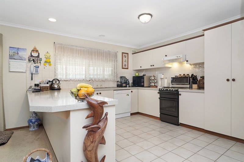 1/211 Carpenter Street, Quarry Hill VIC 3550, Image 1