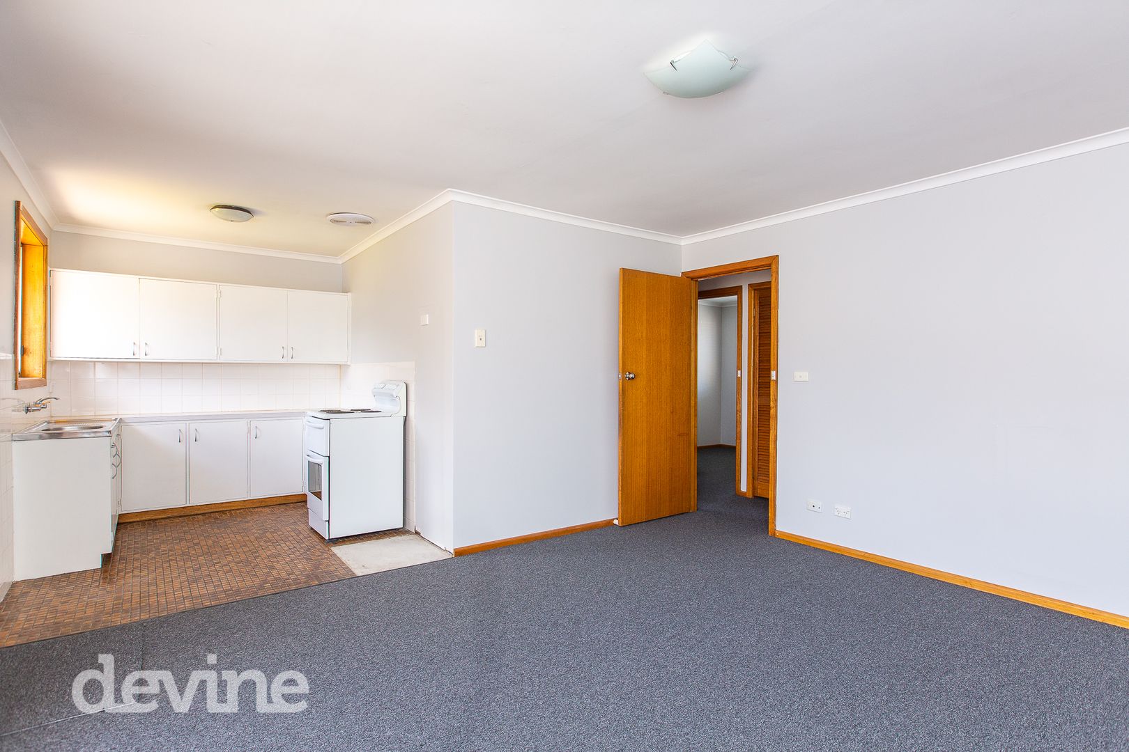 1/6 Farnham Court, Glenorchy TAS 7010, Image 2