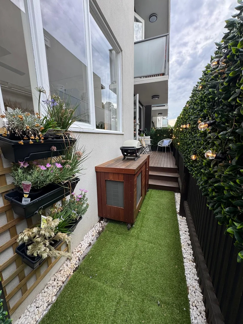 Additional image 4 of 2/44 Wave Street, Elwood VIC 3184