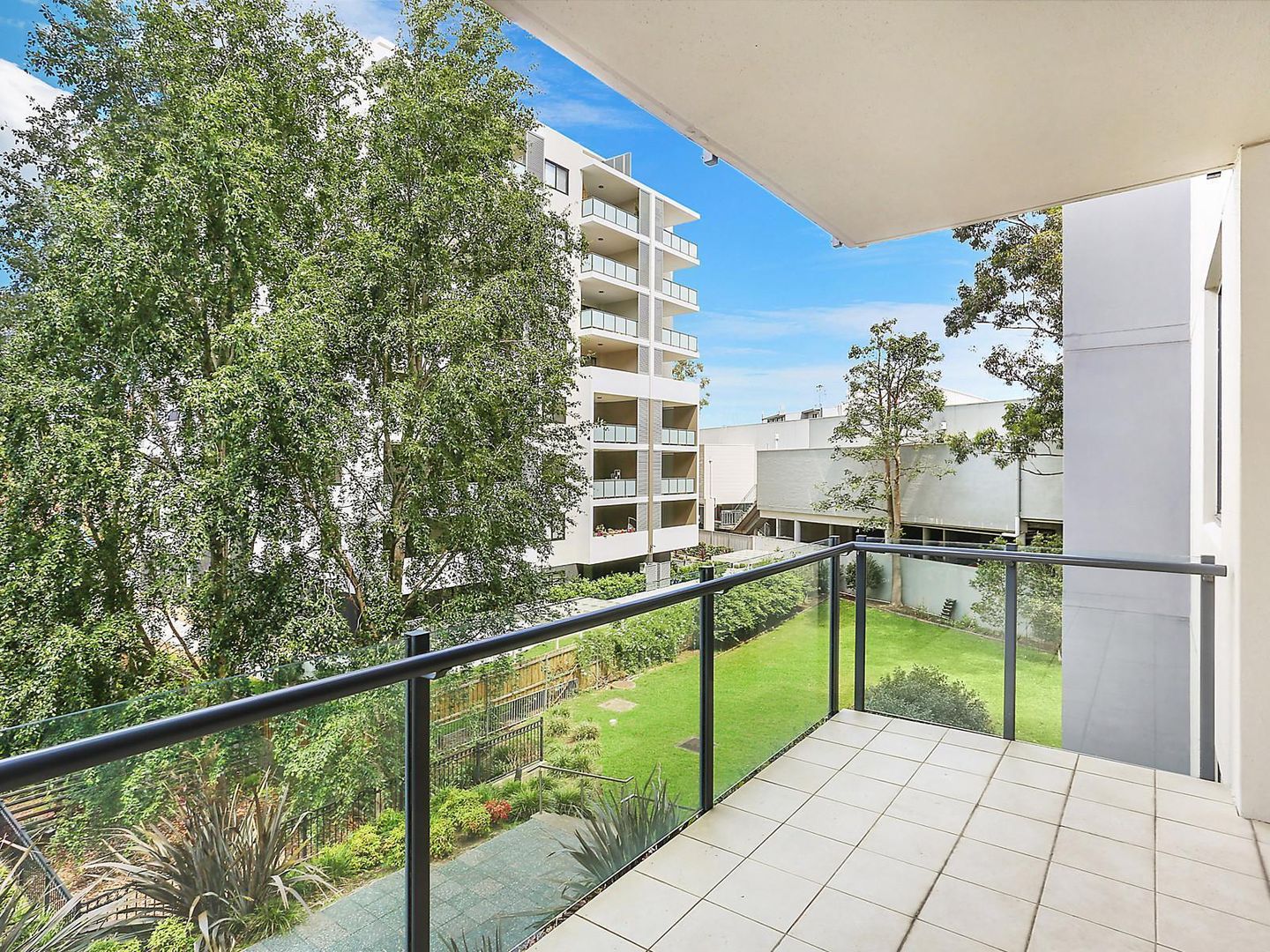 208/2 Orara Street, Waitara NSW 2077, Image 2