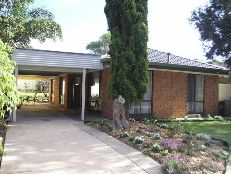 31 Nash Crescent, Morphett Val Property History & Address Research