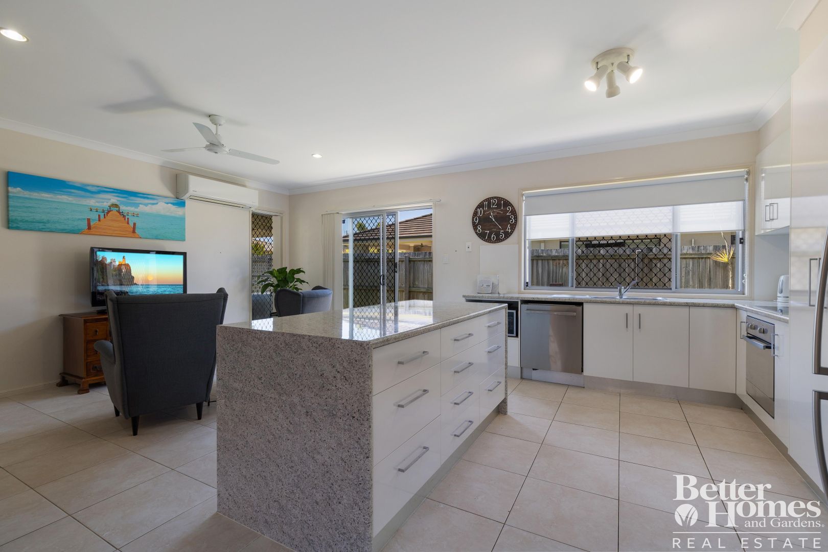 12 Northcote Crescent, Caloundra West QLD 4551, Image 2