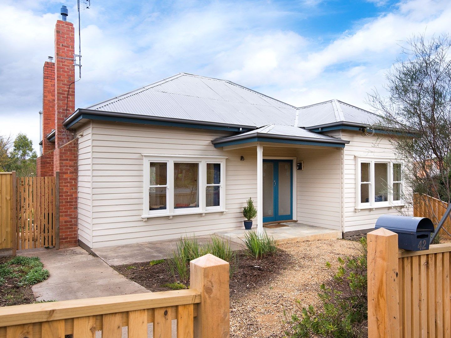 42 McGrath Street, Castlemaine VIC 3450, Image 0