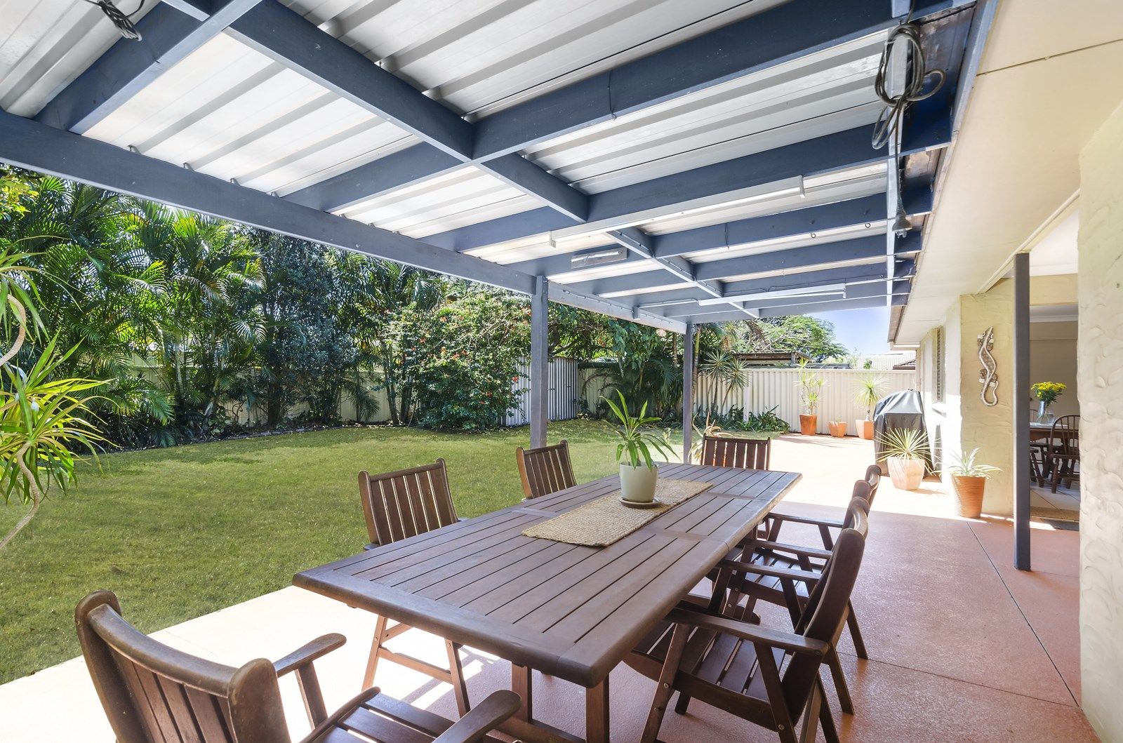 114 Sunset Boulevarde, Tweed Heads West NSW 2485, Image 2