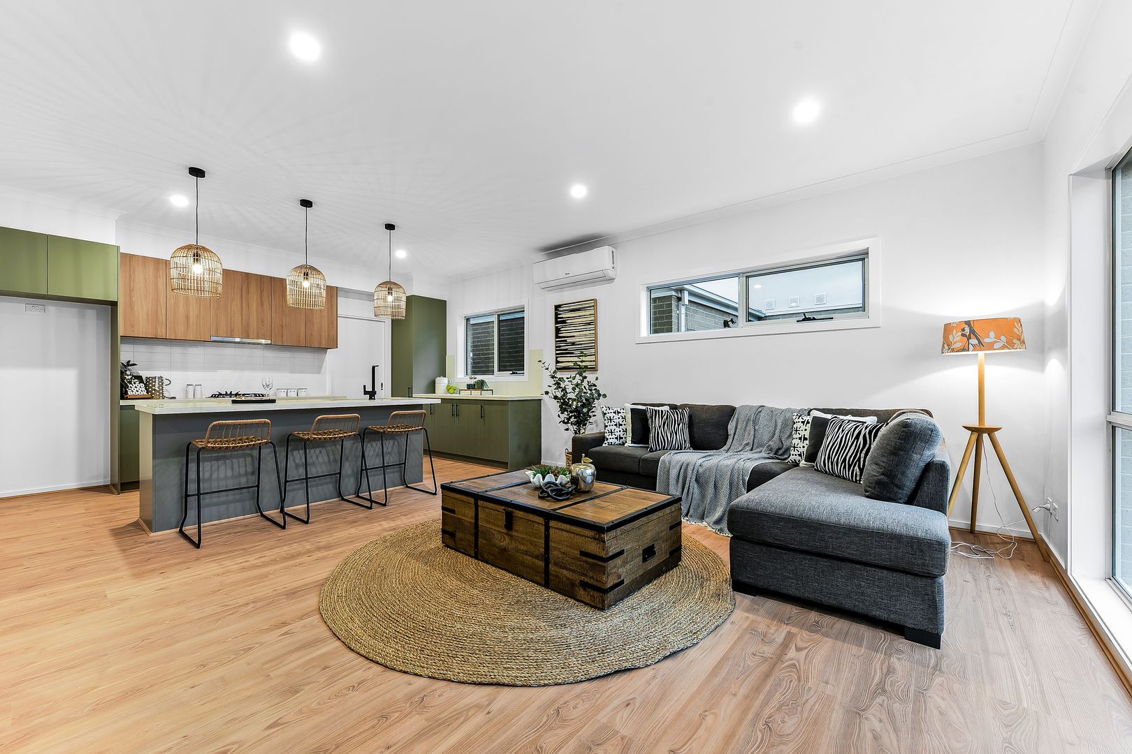 1/8 Hair Court, Beaconsfield VIC 3807, Image 1
