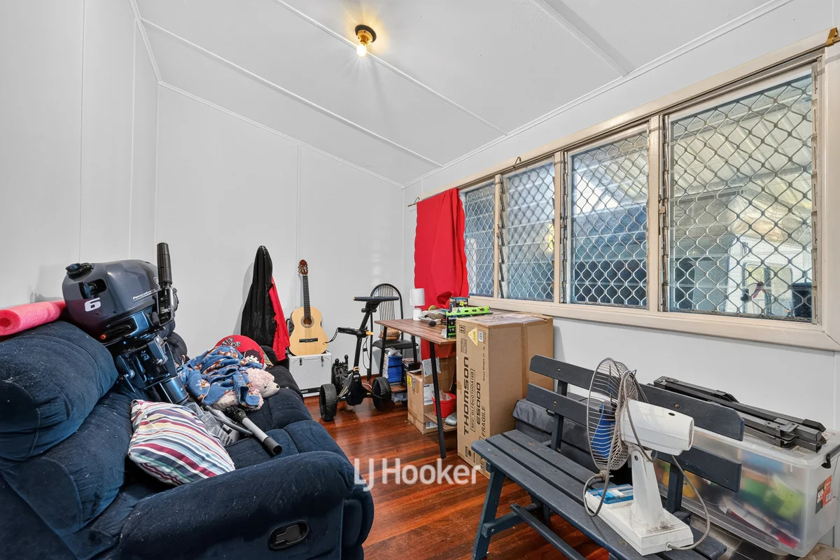 Image 12