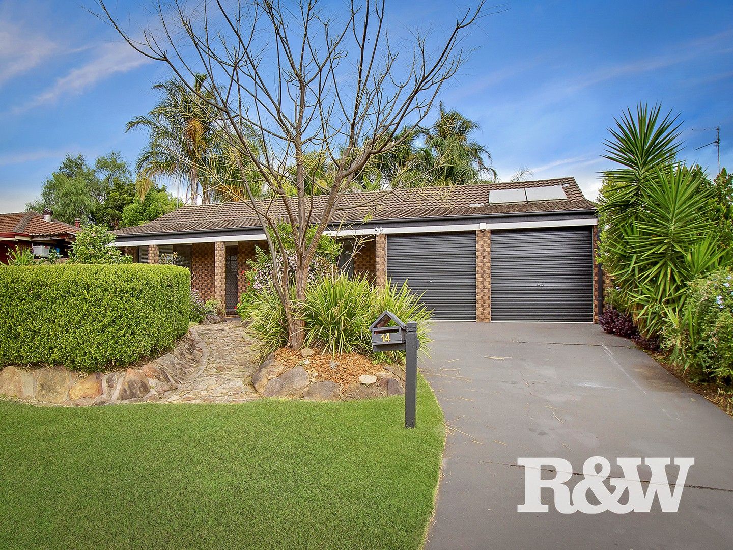 4 bedrooms House in 14 Mcintyre Avenue ST CLAIR NSW, 2759