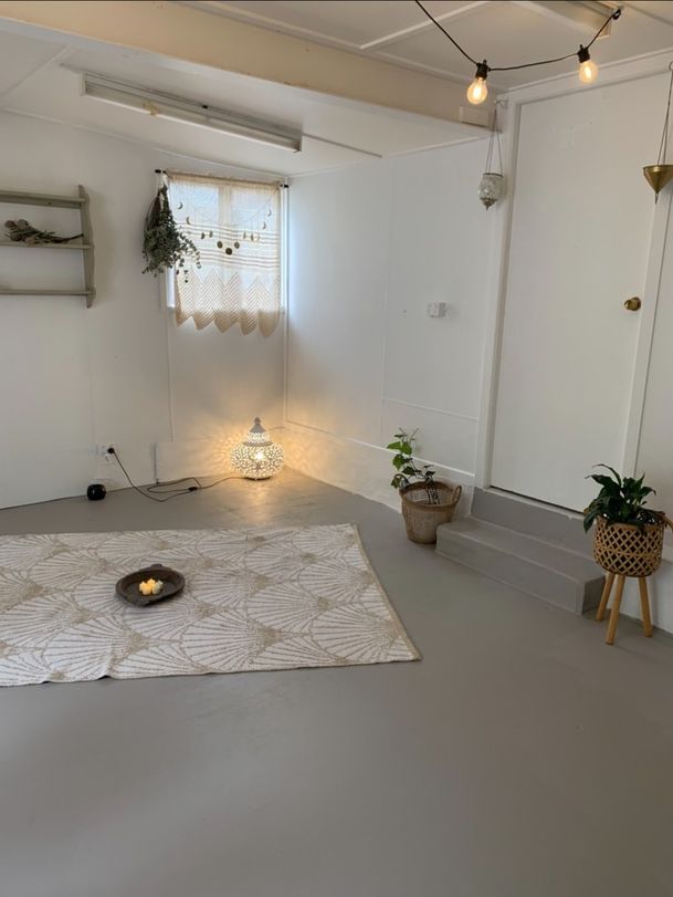 Studio in Unit D/119 Long Road, TAMBORINE MOUNTAIN QLD, 4272