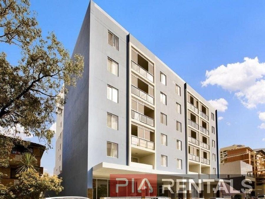 3 bedrooms Apartment / Unit / Flat in 30/21-23 Cowper St PARRAMATTA NSW, 2150
