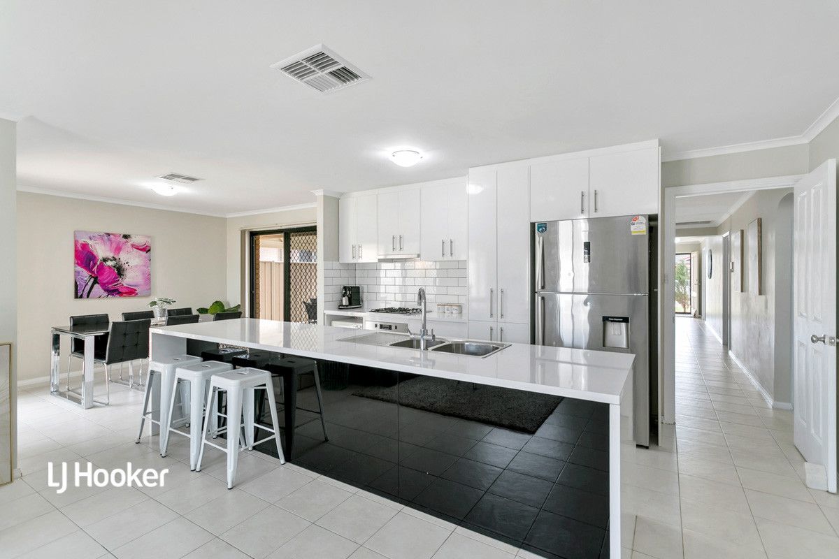 15 Dineen Road, Parafield Gardens SA 5107, Image 2