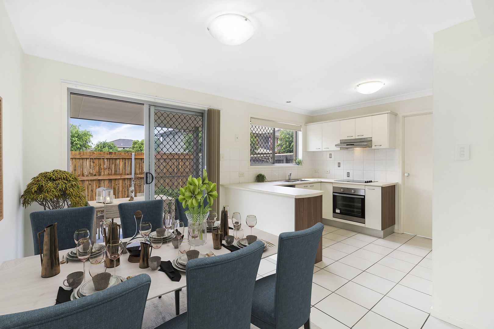 45/2-8 Meadowbrook Drive, Meadowbrook QLD 4131, Image 2