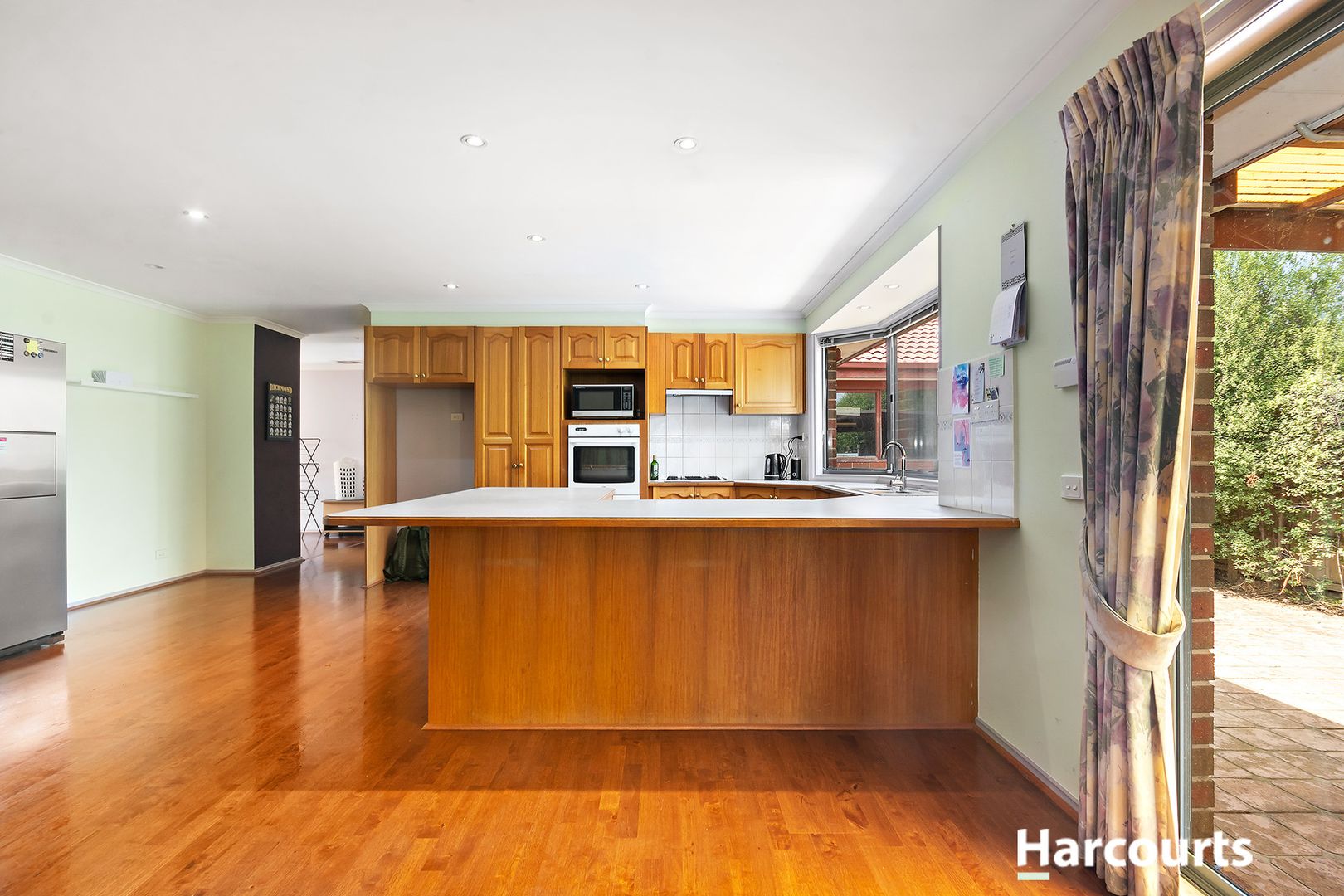 17 Ferncroft Court, Berwick VIC 3806, Image 2