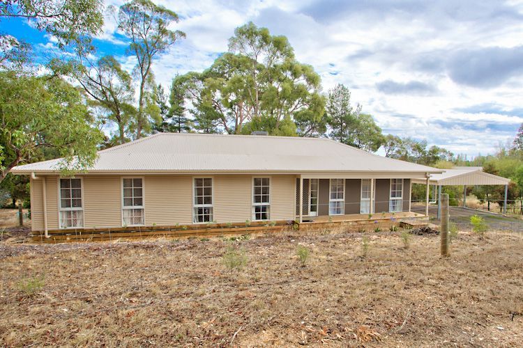 1 St Georges Lake Road, Creswick VIC 3363, Image 0