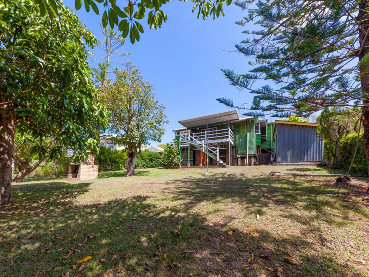 58 Goldieslie Road, Indooroopilly QLD 4068, Image 2