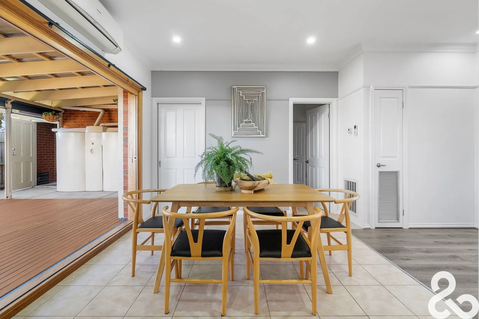 Additional image 6 of 2/31 Old Plenty Road, South Morang VIC 3752