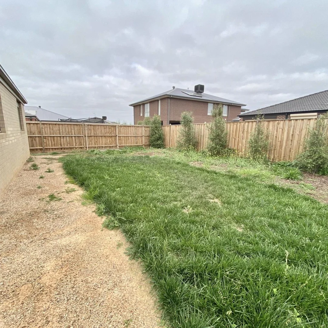 Additional image 13 of 20 Basingstoke Road, Thornhill Park VIC 3335