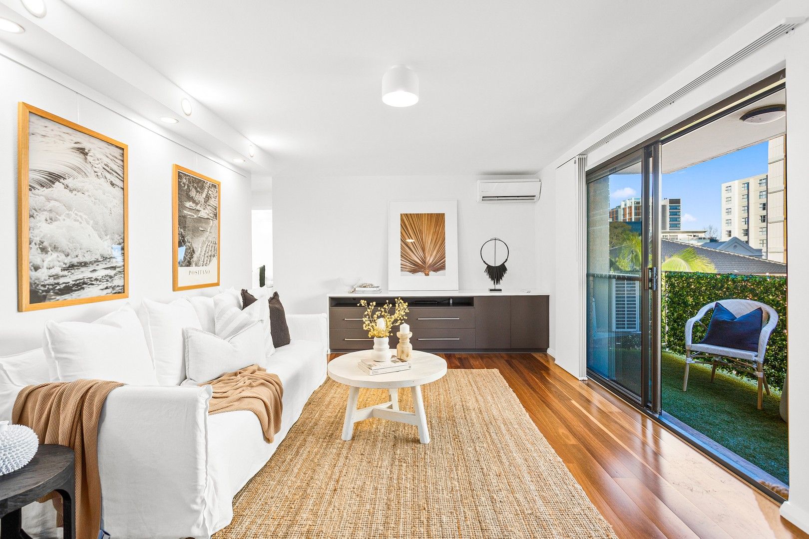 2 bedrooms Apartment / Unit / Flat in 14/30 Market Street WOLLONGONG NSW, 2500