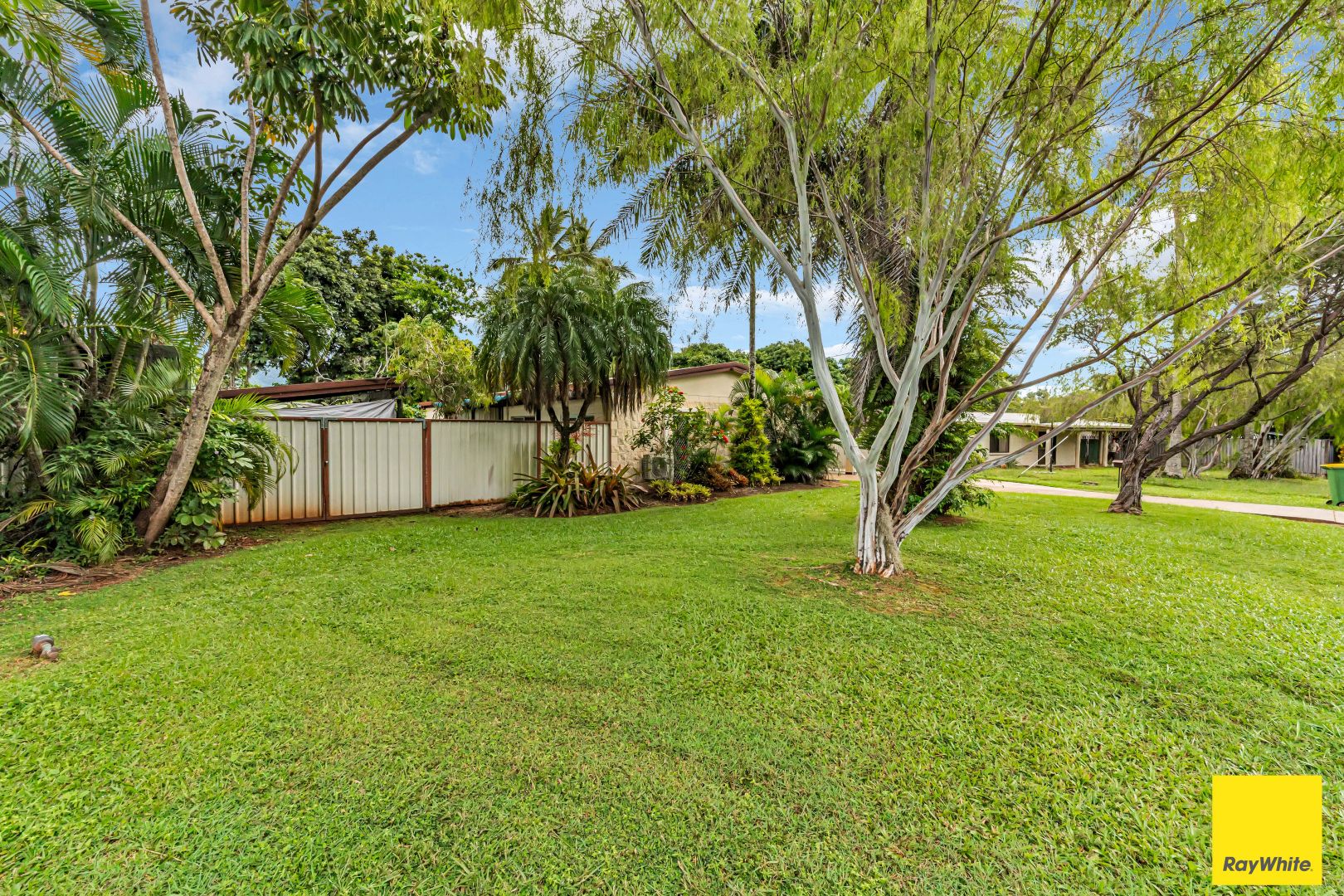 18 Talasea Street, Trinity Beach QLD 4879, Image 1