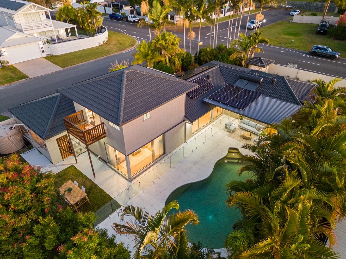 73 Barrier Reef Drive, Mermaid Waters QLD 4218, Image 0