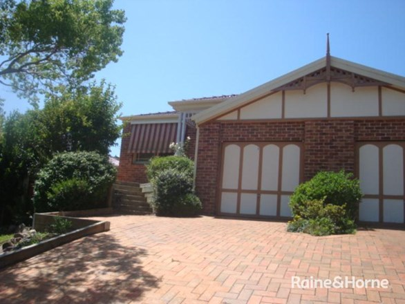 1/11 Day Dawn Place, Erina NSW 2250