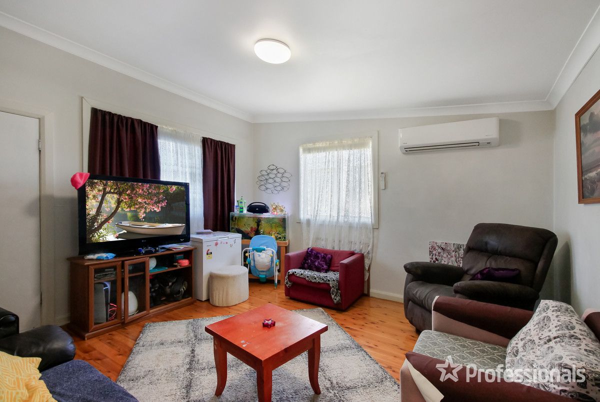 53 Bulolo Street, Ashmont NSW 2650, Image 2