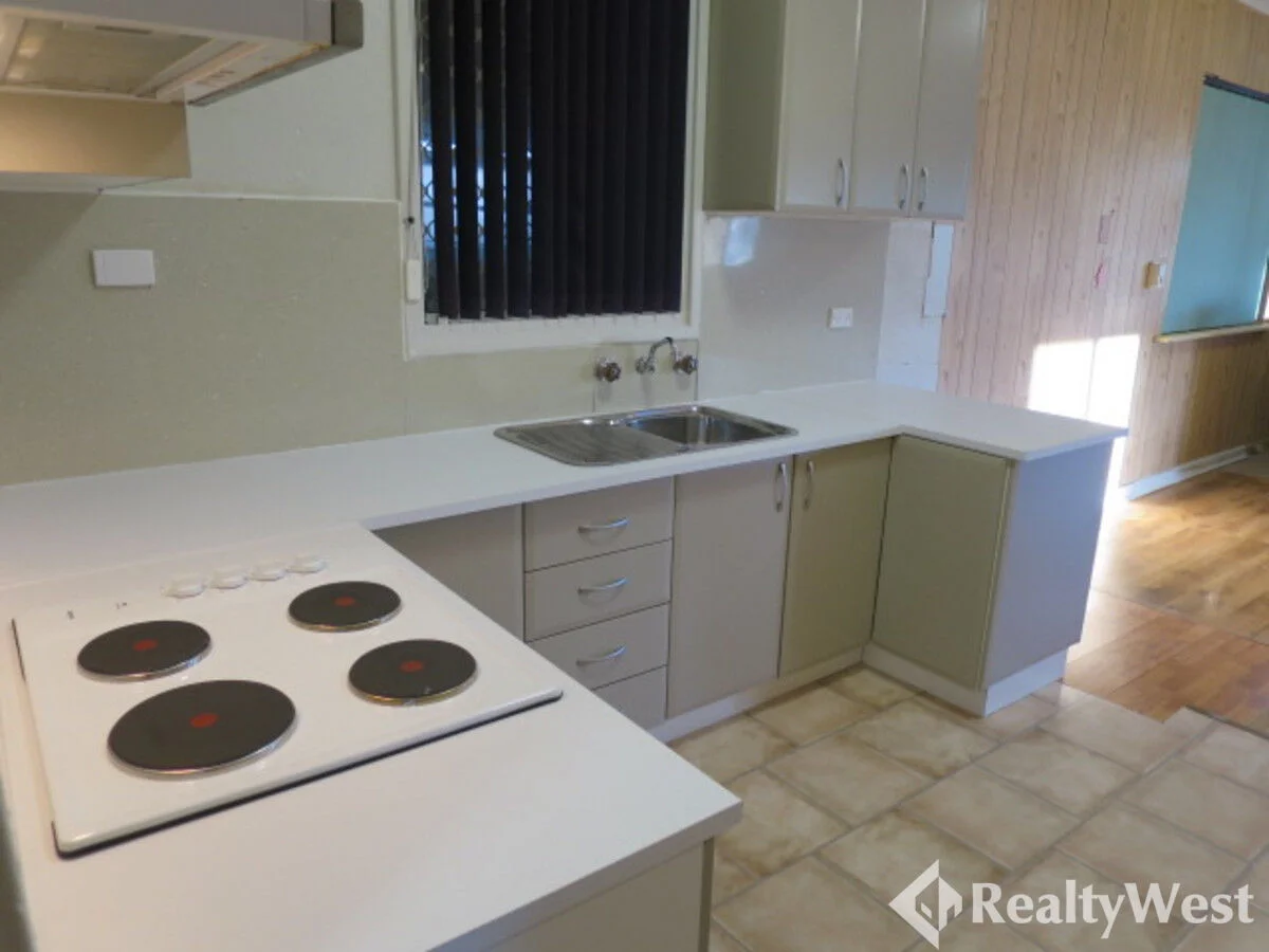 Additional image 4 of 395 Daly Street, Cloverdale WA 6105