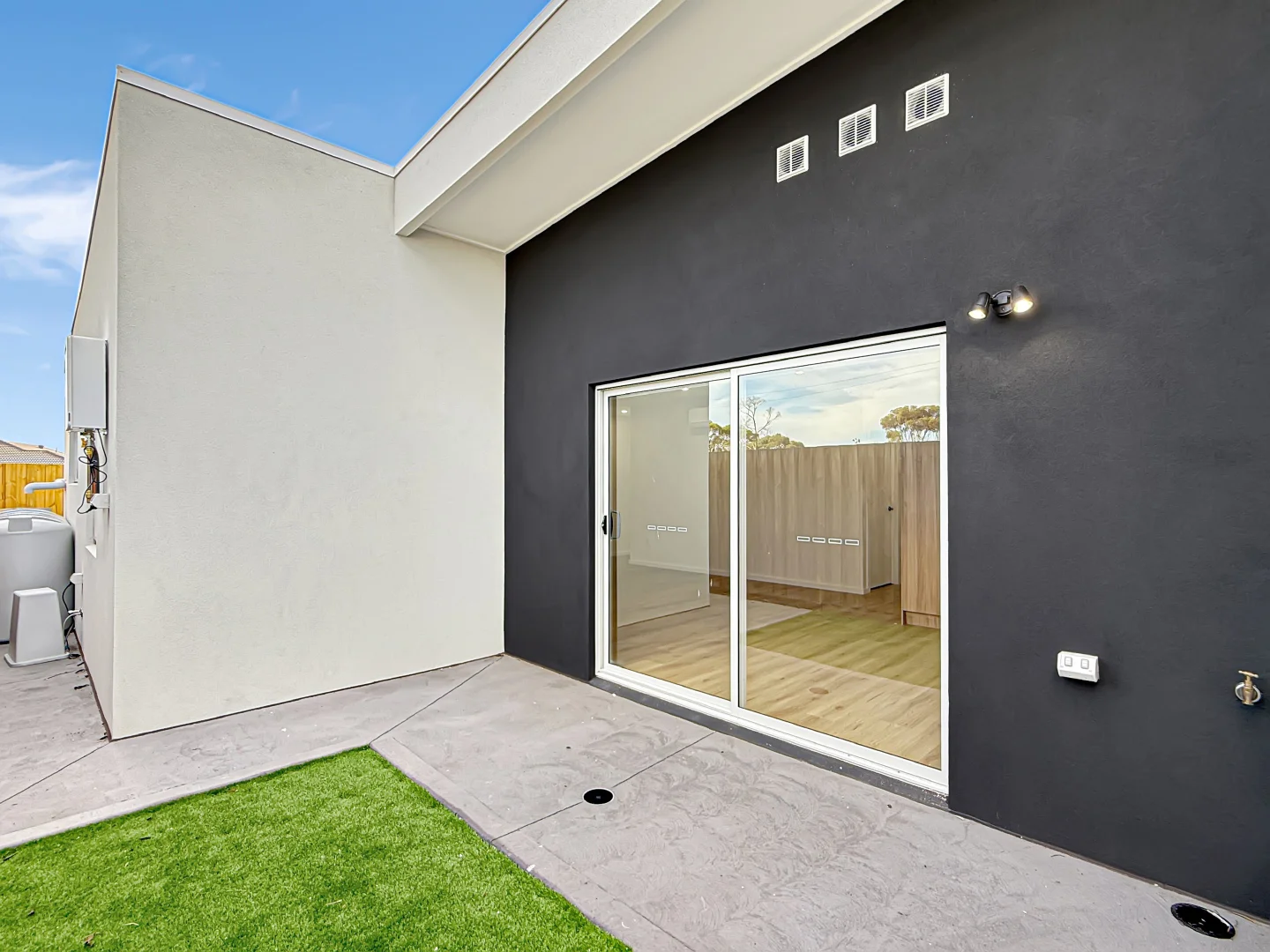 Additional image 10 of 4 Sprinter Drive, Thornhill Park VIC 3335