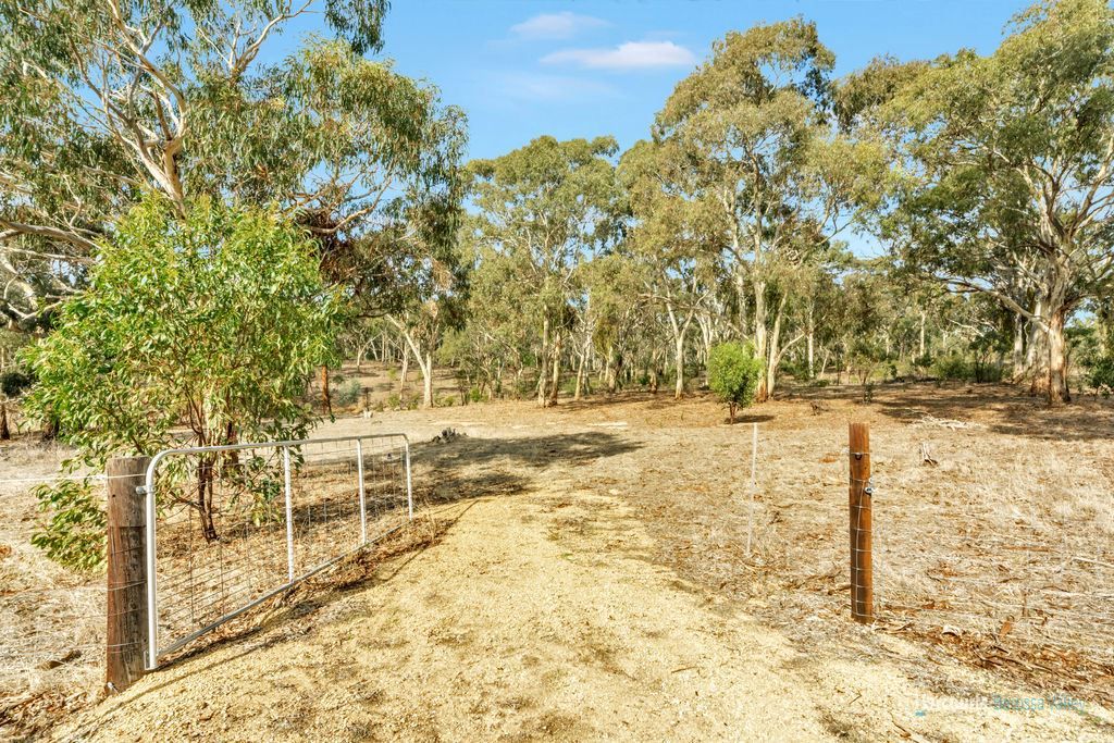 Lot 2 Yettie Road, Cockatoo Valley SA 5351, Image 2