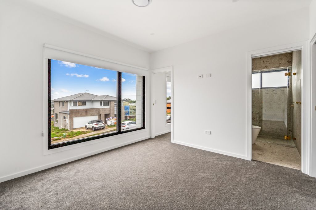 10 and 10A Universal Avenue, Dunmore NSW 2529, Image 2
