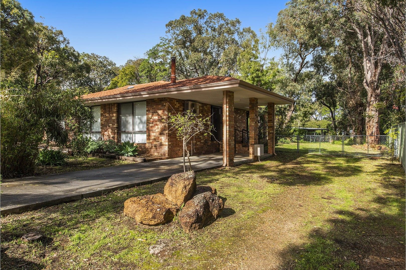 32 The Lane, Gooseberry Hill WA 6076, Image 0