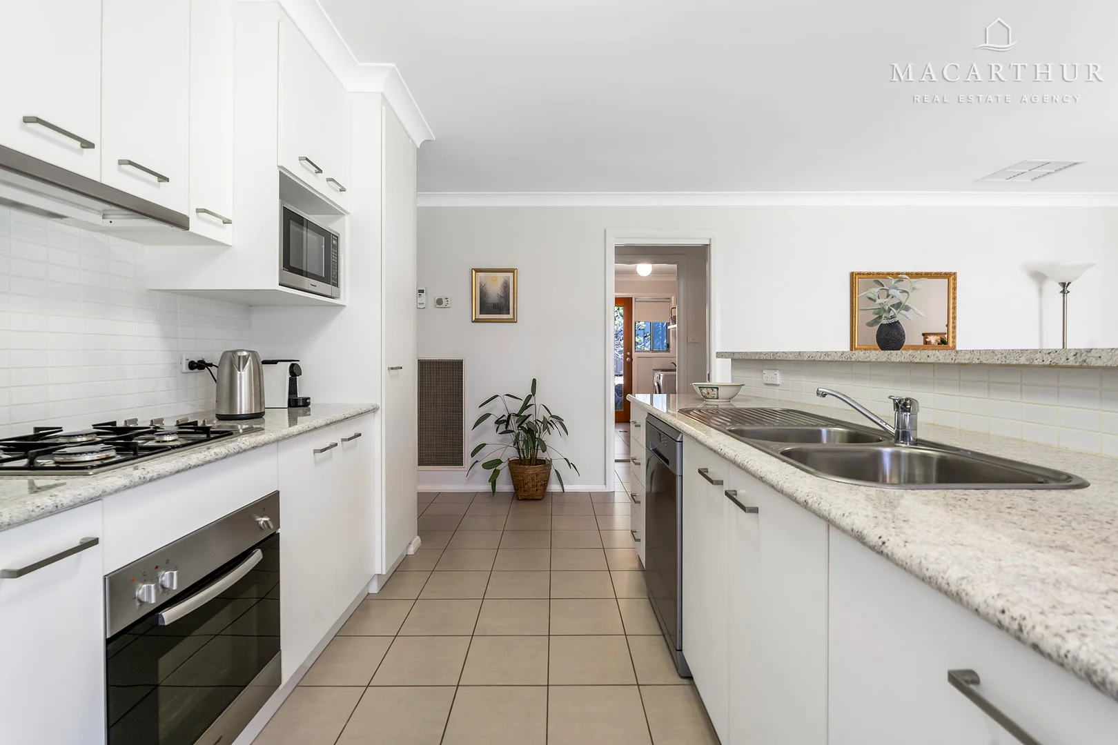 Additional image 9 of 50 Franklin Drive, Estella NSW 2650