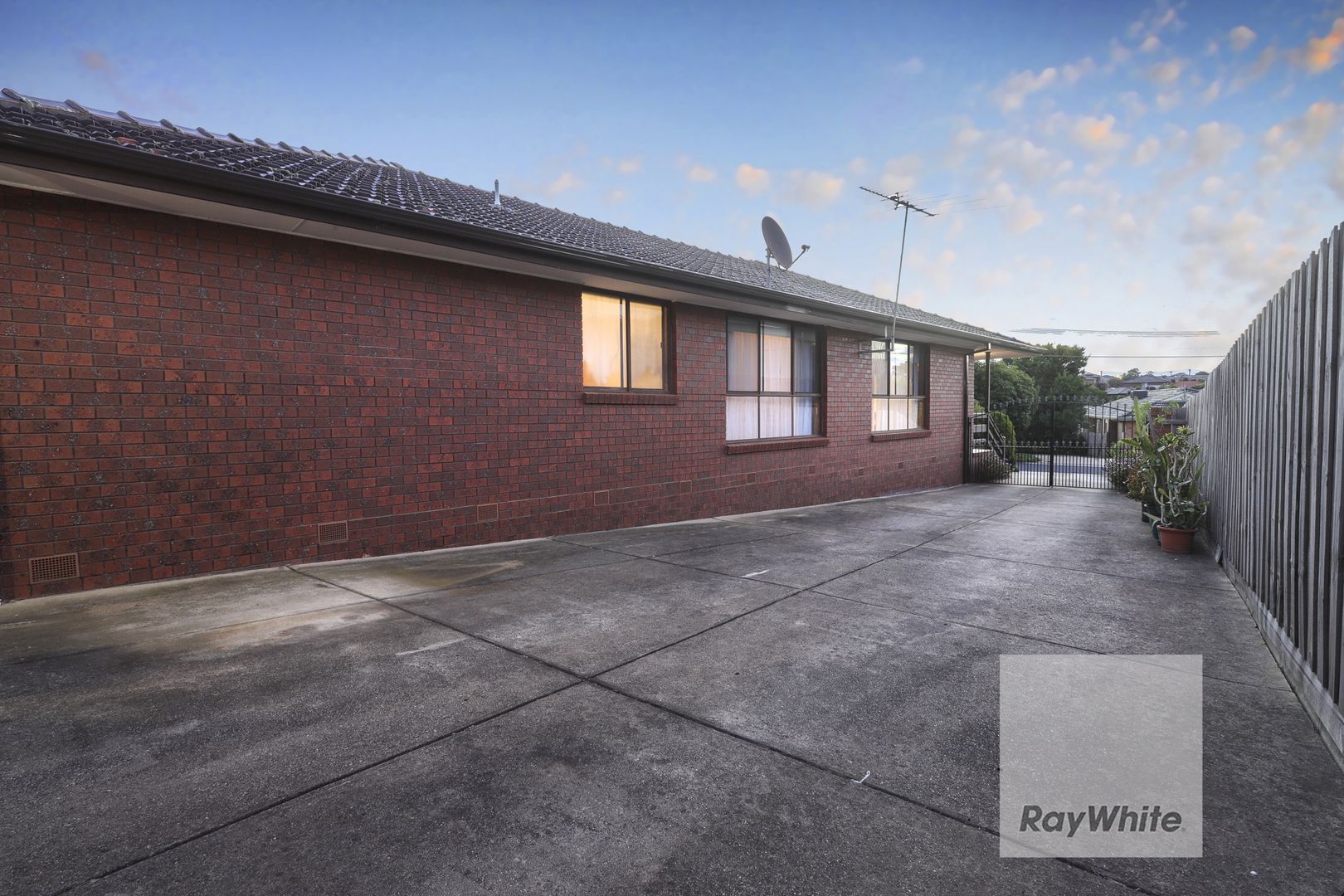 9 Avion Place, Westmeadows VIC 3049, Image 1