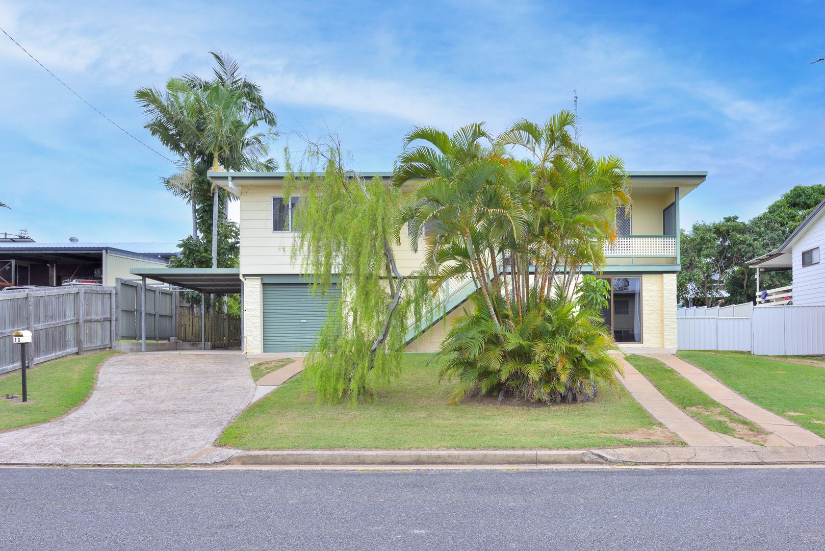 10 Richmond Court, Boyne Island QLD 4680, Image 1