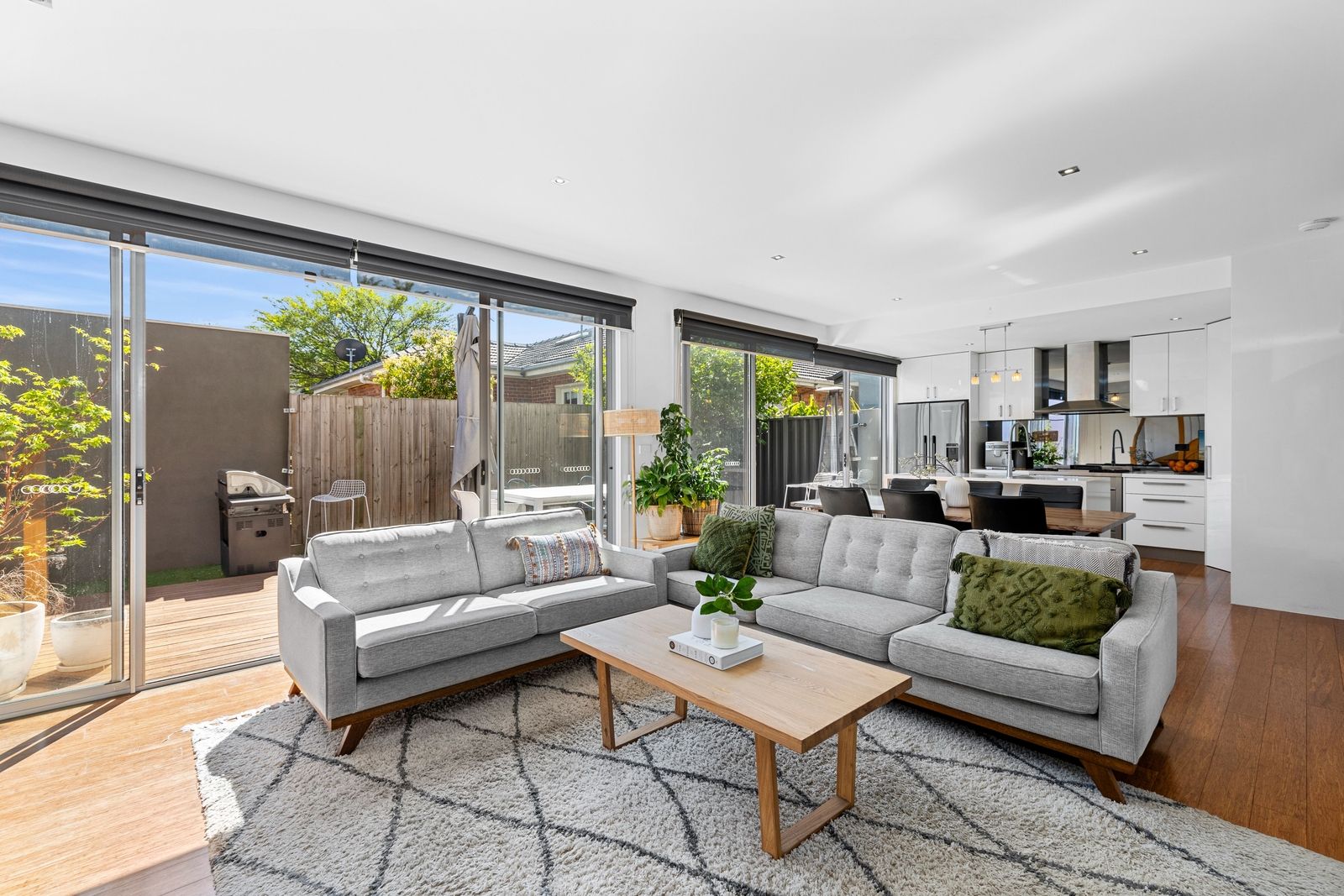 2/1 Baker Street, Murrumbeena VIC 3163, Image 1