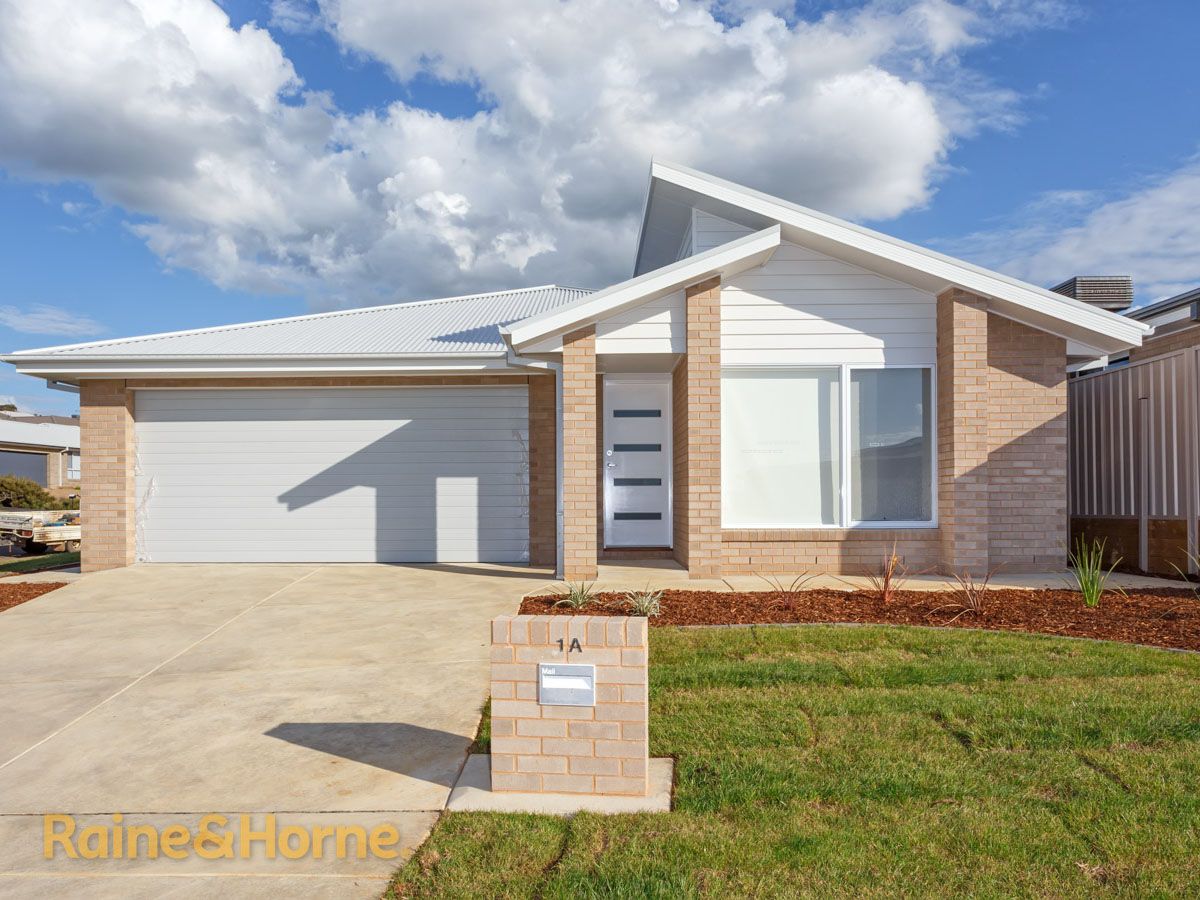 1/1 Pooginook Place, Bourkelands NSW 2650, Image 0