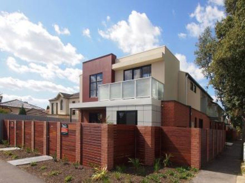 2 bedrooms Apartment / Unit / Flat in 3/632 Hampton Street BRIGHTON VIC, 3186