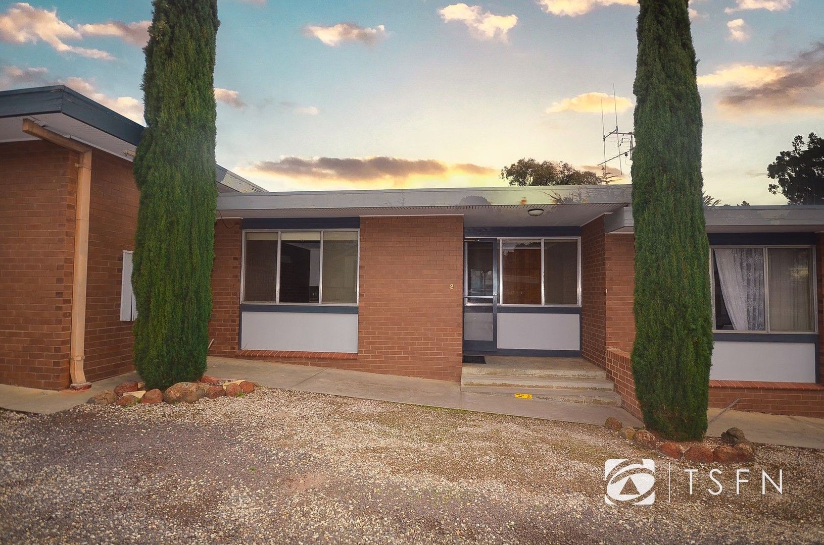1 bedrooms Apartment / Unit / Flat in 2/45 Glencoe Street KENNINGTON VIC, 3550