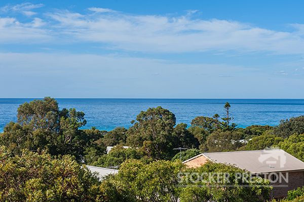 29 Ella Gladstone Drive, Eagle Bay WA 6281, Image 2