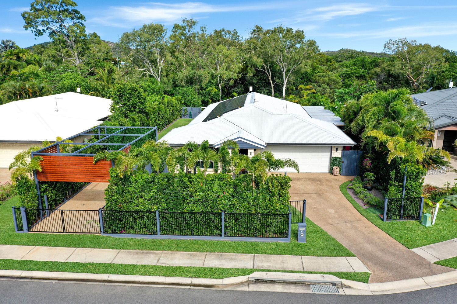 21 Tea Tree Close, Bowen QLD 4805, Image 2