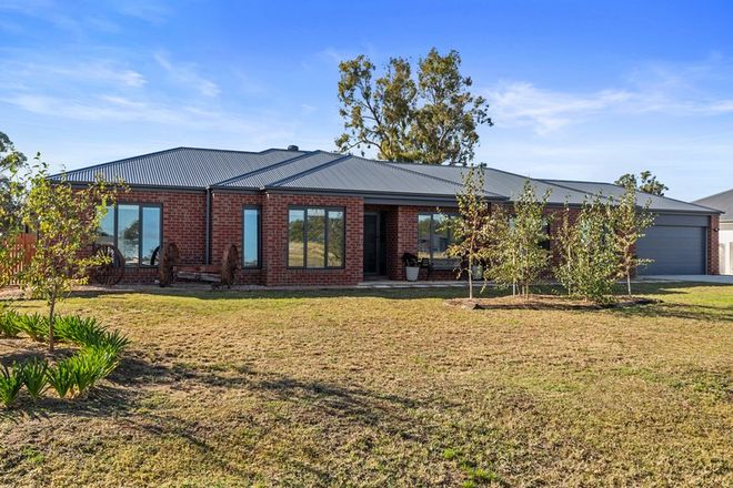 Picture of 8 BAYLEY DRIVE, AVENEL VIC 3664