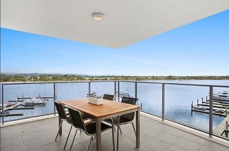 2404 Ephraim Island, Paradise Point QLD 4216, Image 1