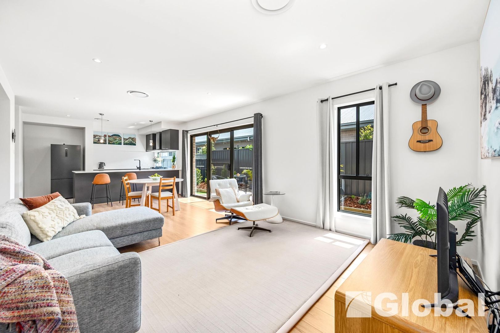 16 Fin Street, Teralba NSW 2284, Image 1