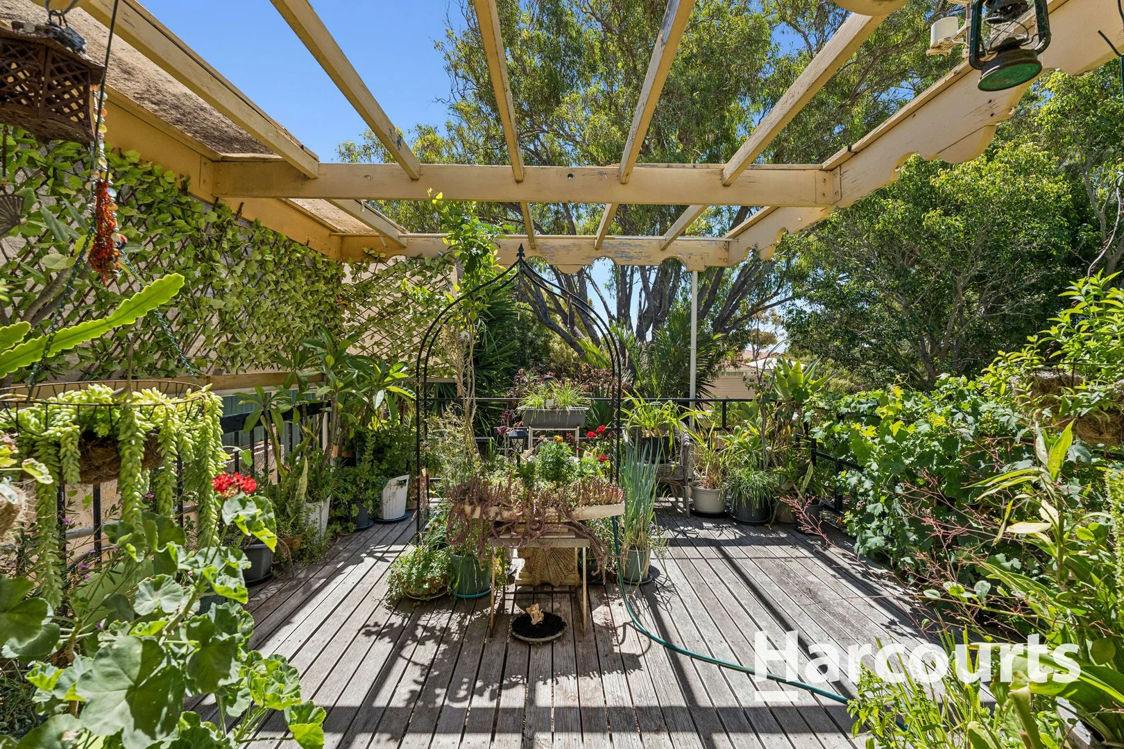 Additional image 24 of 11 Gumblossom Way, Quinns Rocks WA 6030