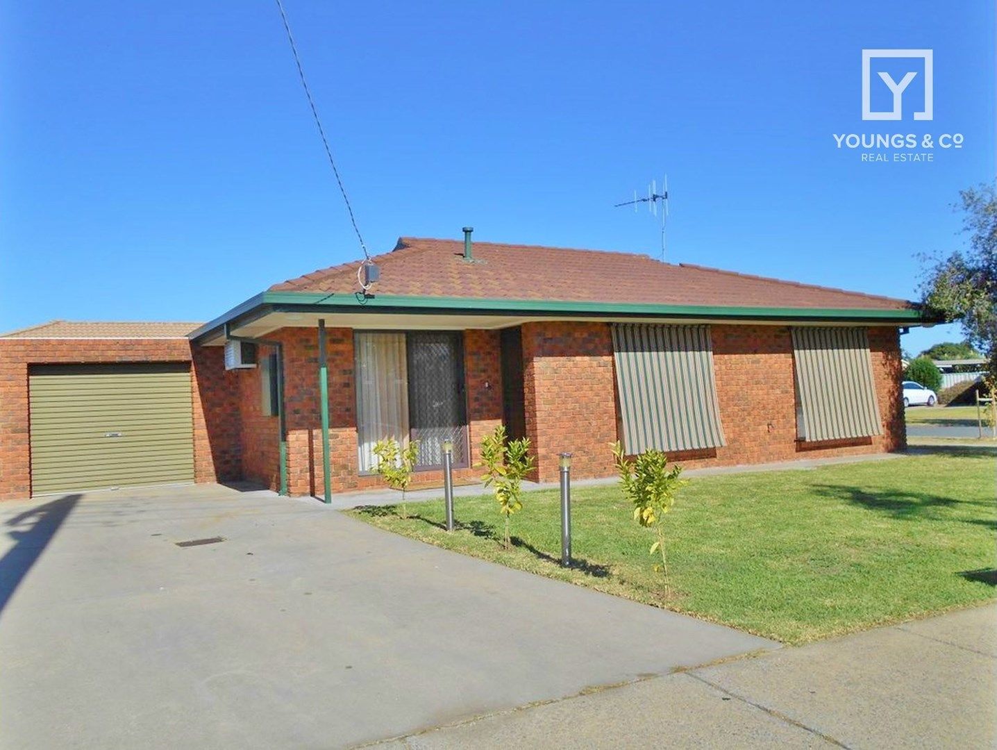 2 bedrooms House in 69 Callister St SHEPPARTON VIC, 3630
