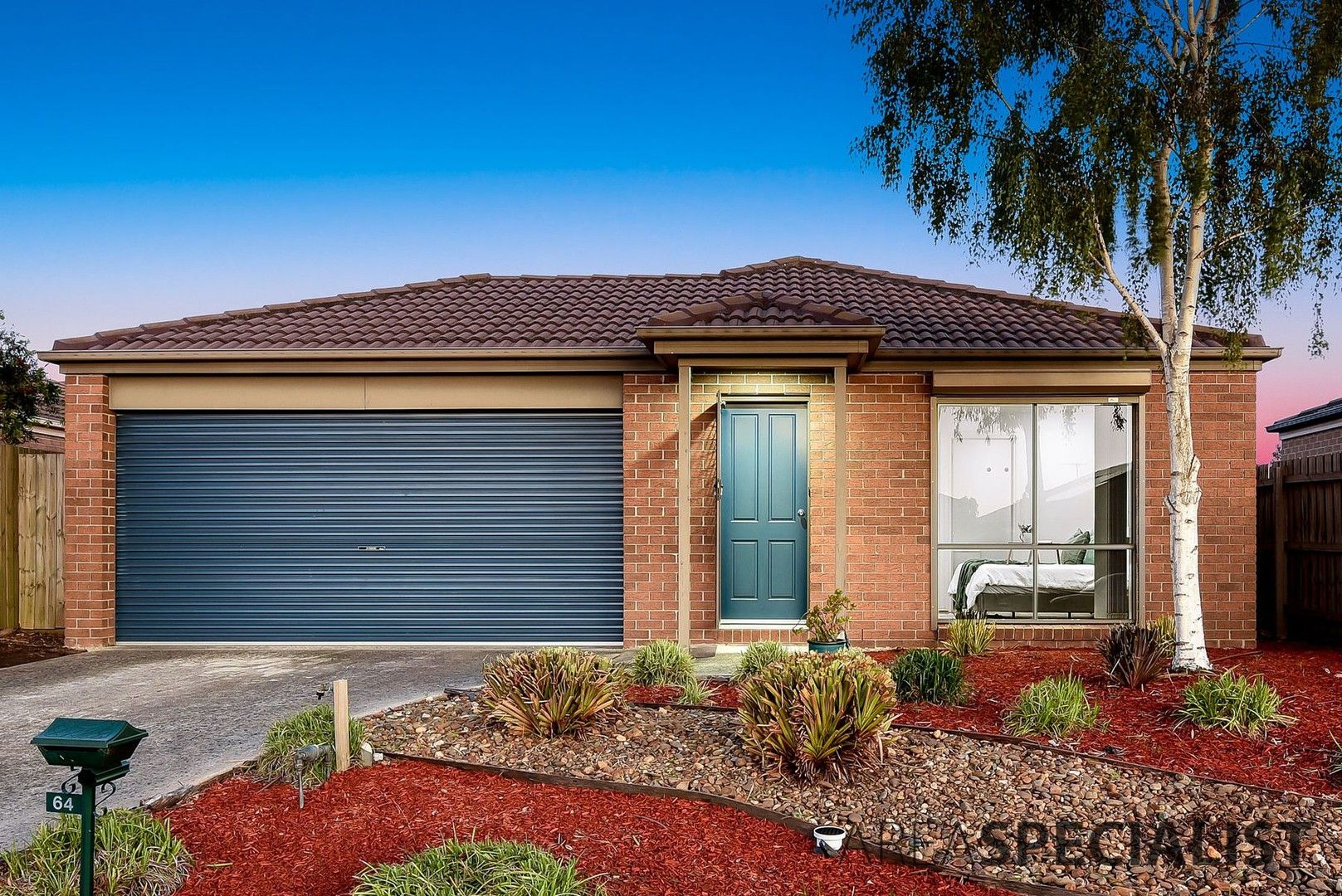 3 bedrooms House in 64 Kingdom Drive CRANBOURNE VIC, 3977