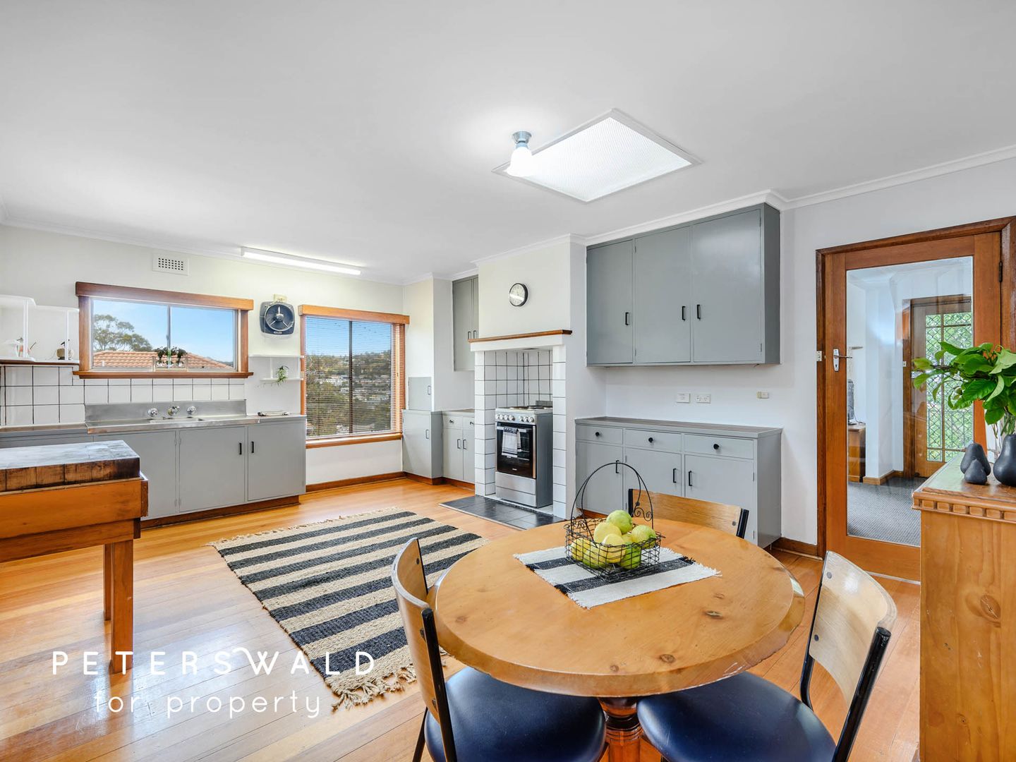 48 Gordons Hill Road, Lindisfarne TAS 7015, Image 2