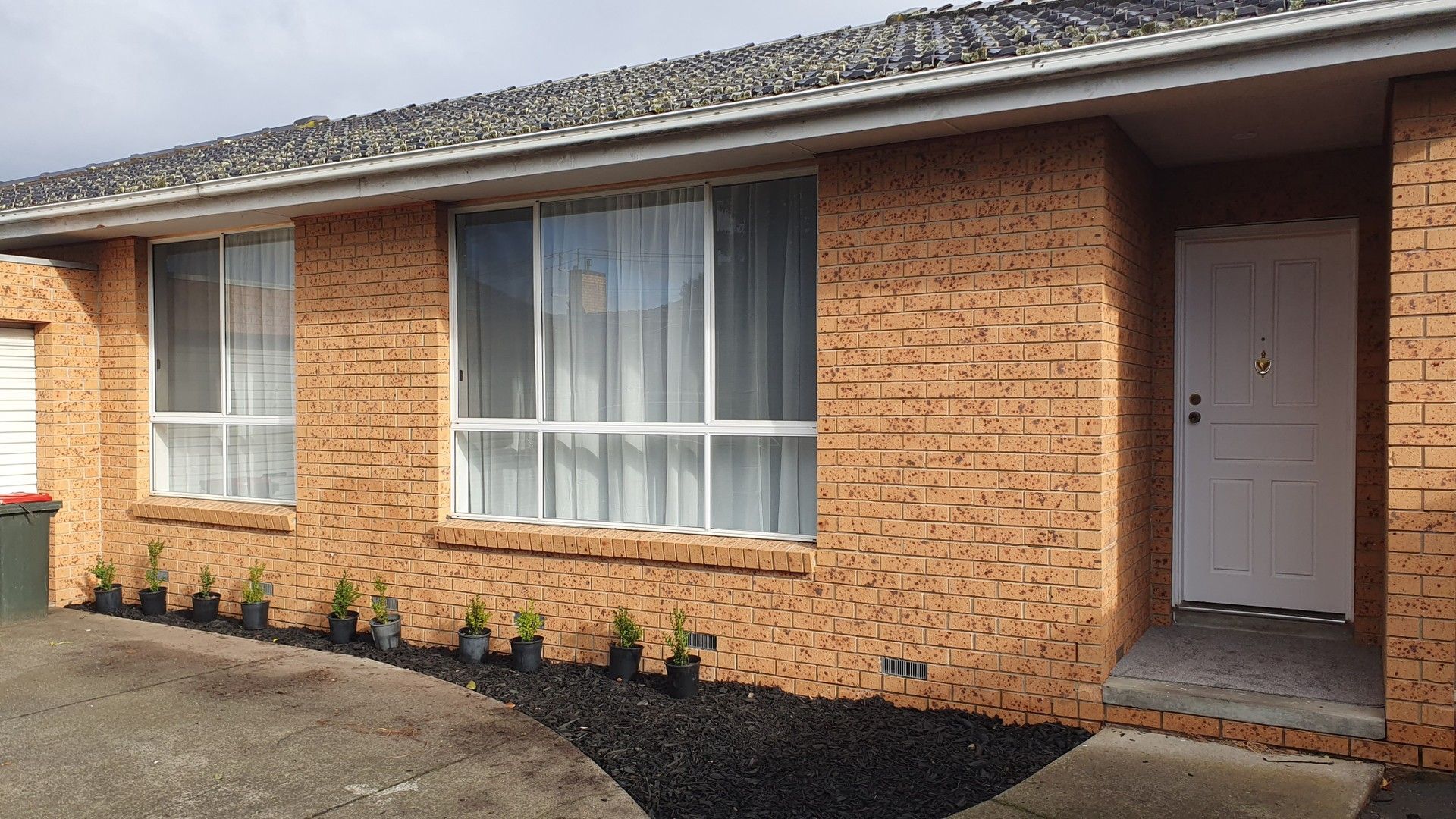 3 bedrooms Villa in 2/61 Macrina St OAKLEIGH EAST VIC, 3166