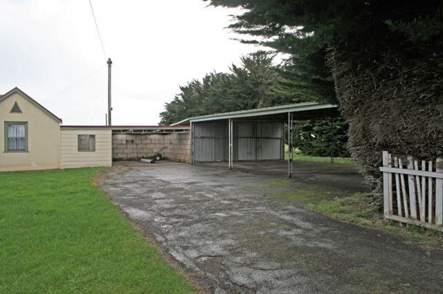 300 Osullivans Road, Wangoom VIC 3279, Image 1