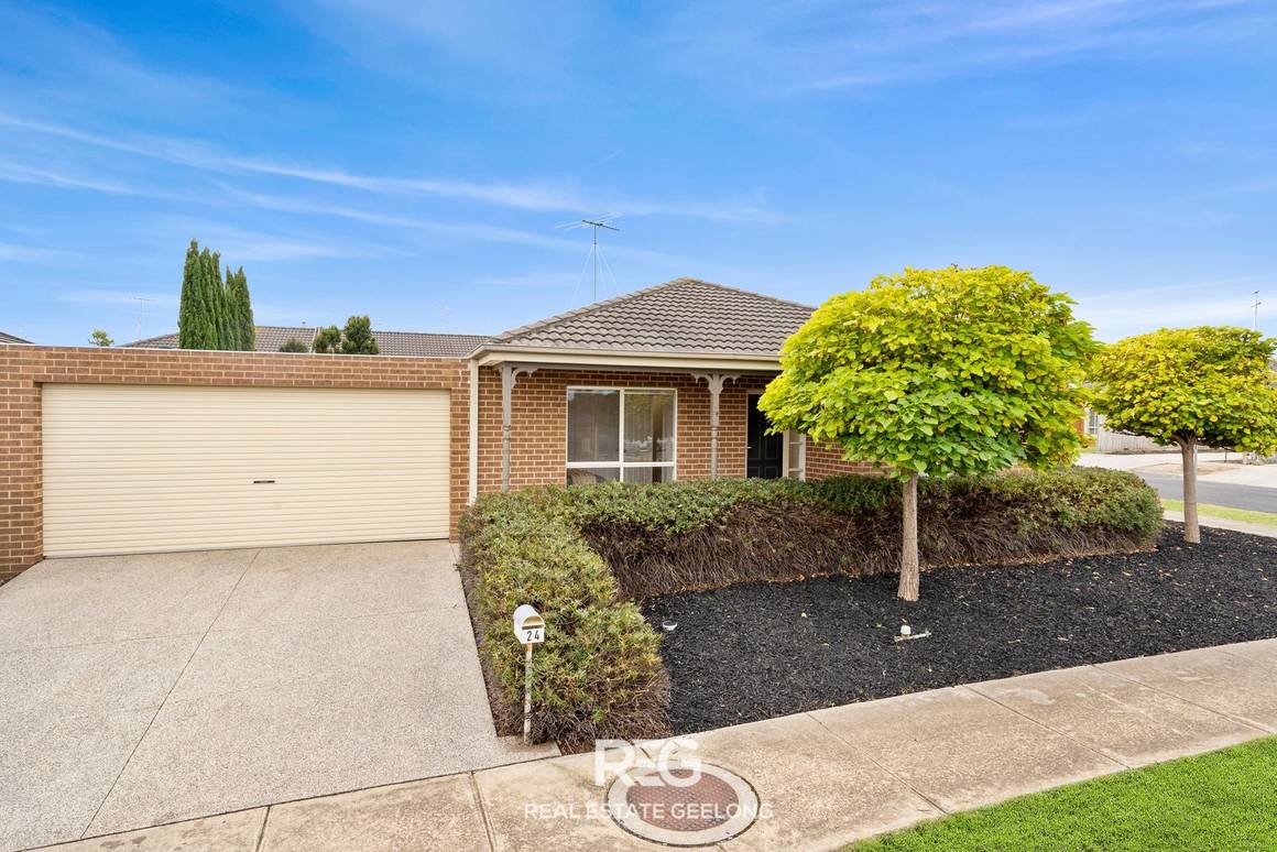 Picture of 24 Hewat Drive, HIGHTON VIC 3216