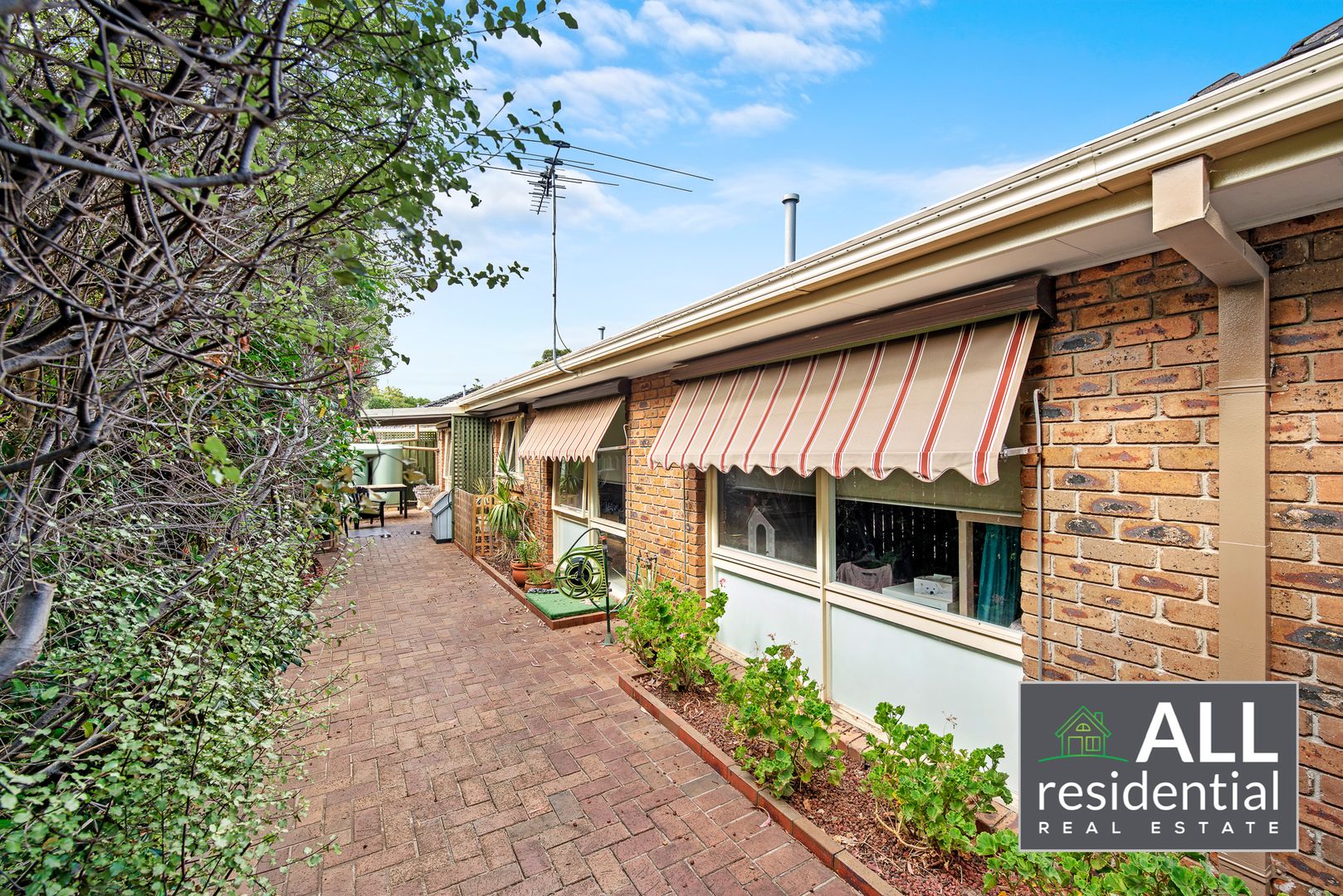 Unit 4/2-4 Greenview Cl, Dingley Village VIC 3172, Image 1